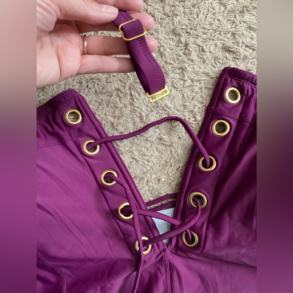 NEW Venus Plum burgundy 1-pc Bathing Swimsuit Plus Size 20 strapped/Strapless - Picture 4 of 16